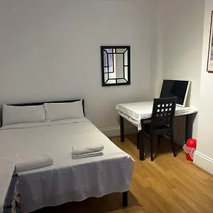 https://brick-lane-stay.cambridgehotelsuk.com
