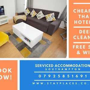 6 - Lovely Available For Guests Parking Wifi , Southampton United Kingdom